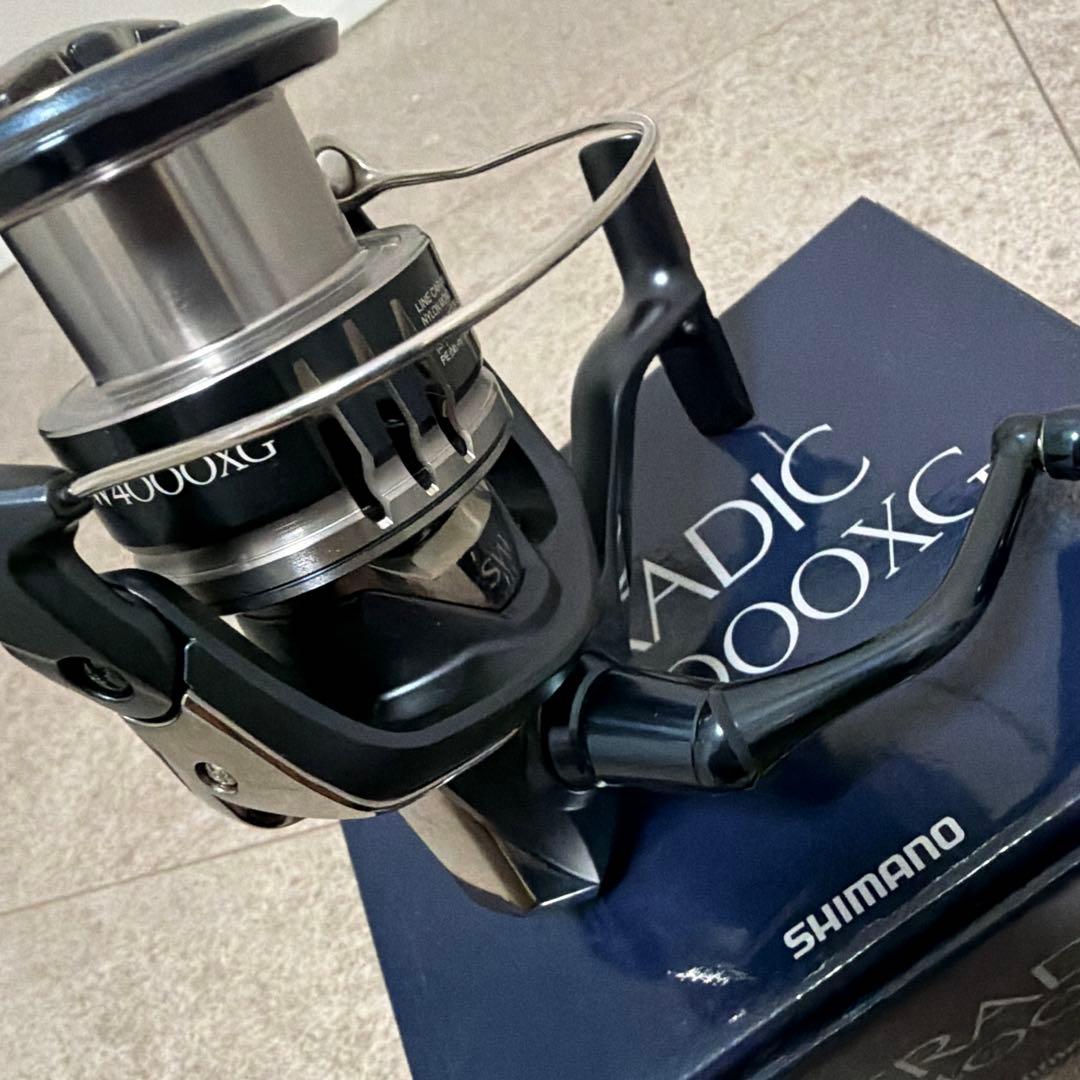 美品　シマノ 20 ストラディックSW 4000XG