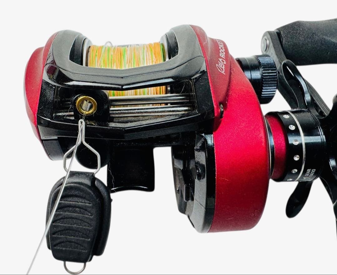 Abu Garcia ベイトリール 左巻き REVO4 ROCKET-L