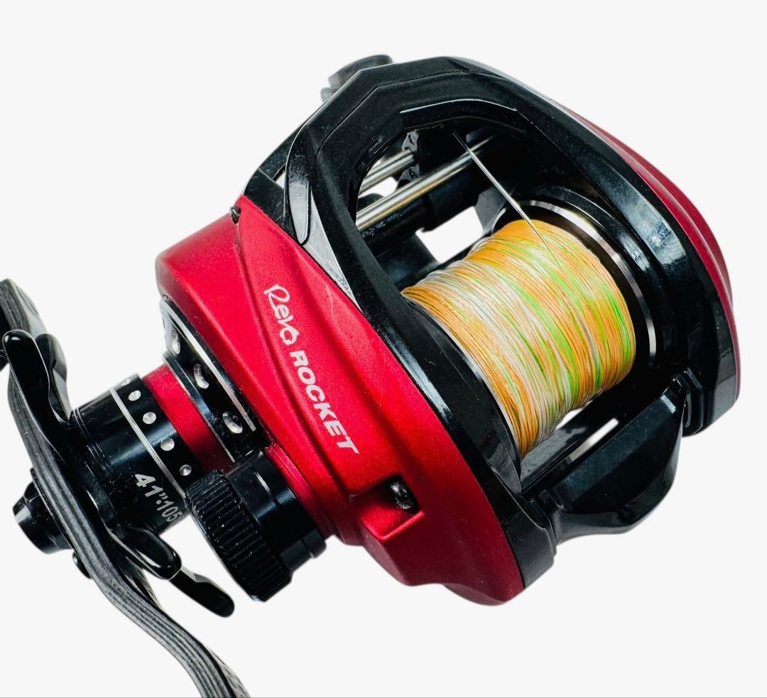 Abu Garcia ベイトリール 左巻き REVO4 ROCKET-L
