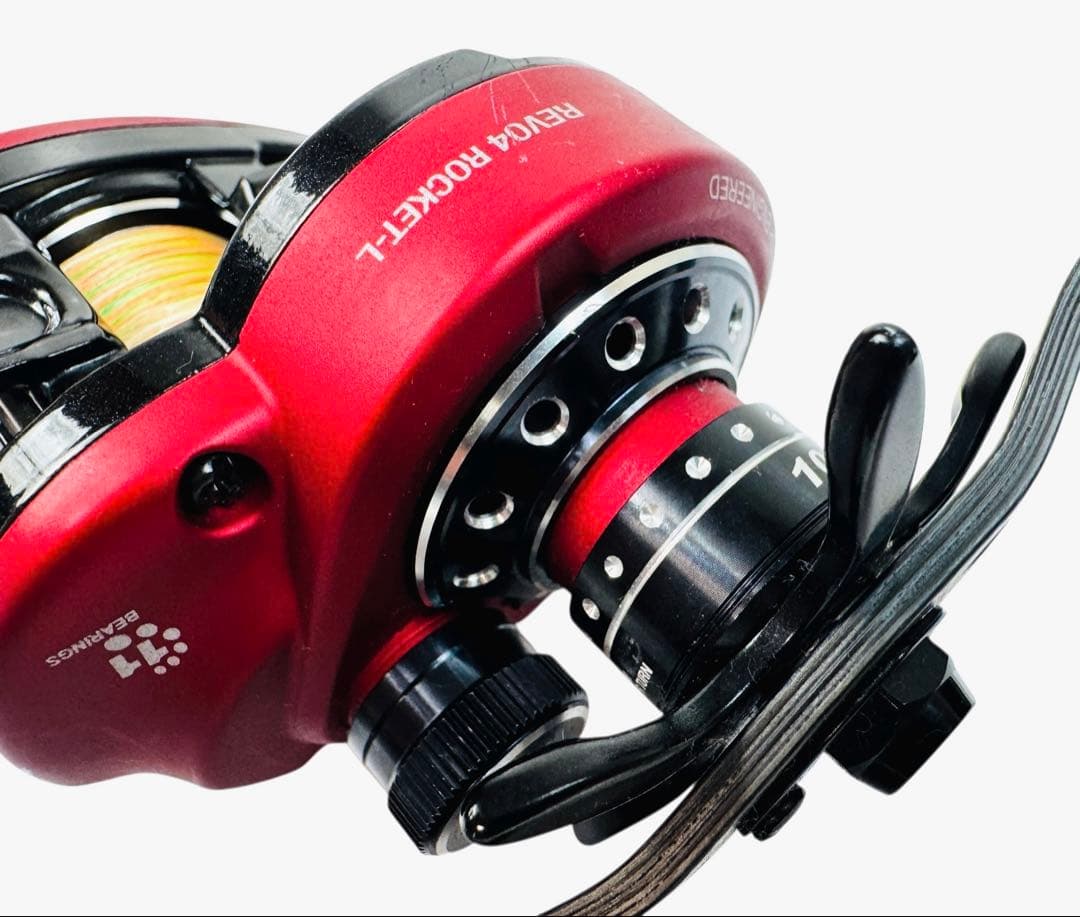 Abu Garcia ベイトリール 左巻き REVO4 ROCKET-L
