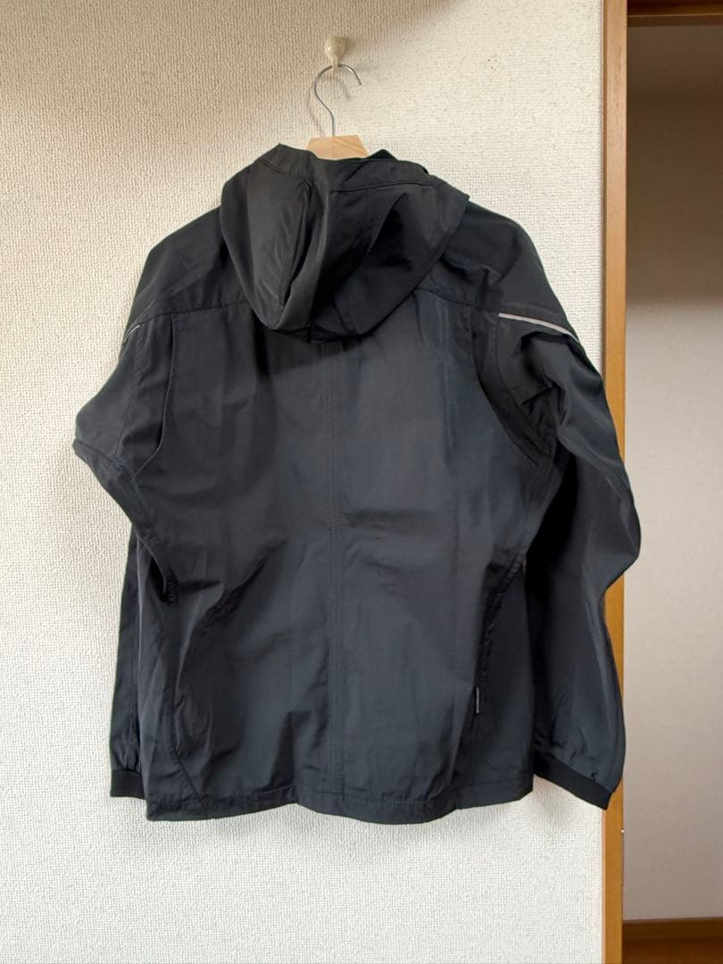 adidas ブラック ウインドブレーカー　XO CLIMAPROOF