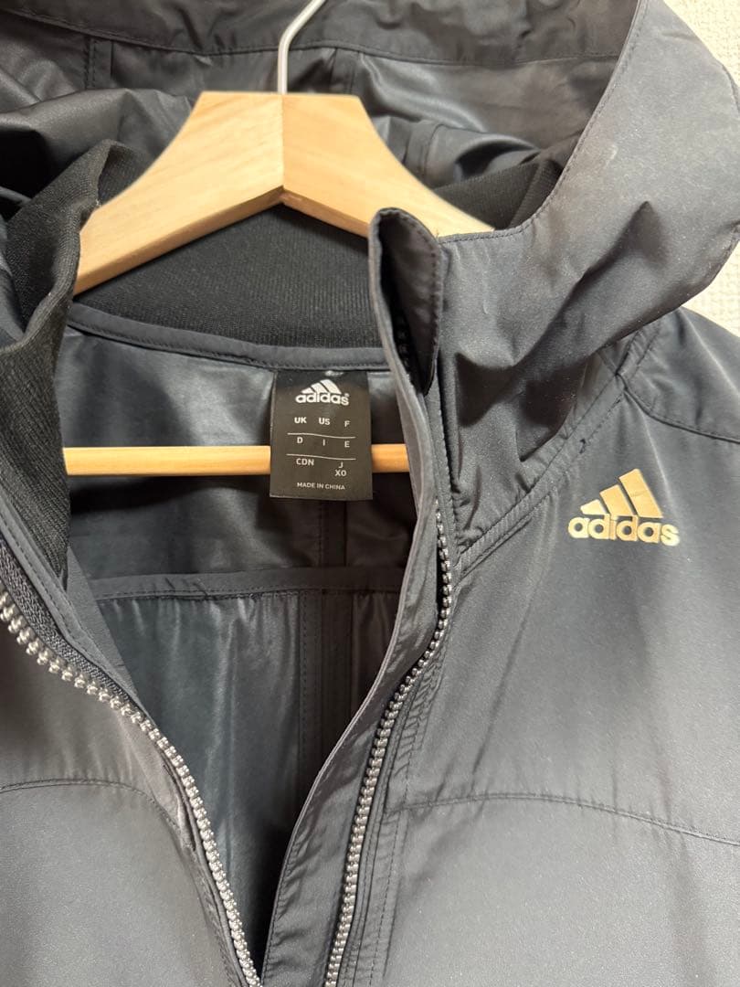 adidas ブラック ウインドブレーカー　XO CLIMAPROOF