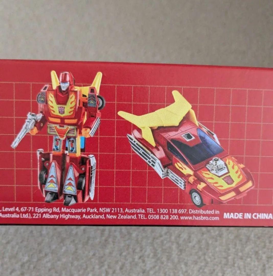トランスフォーマー AUTOBOT CAVALIER HOT ROD ハズブロ