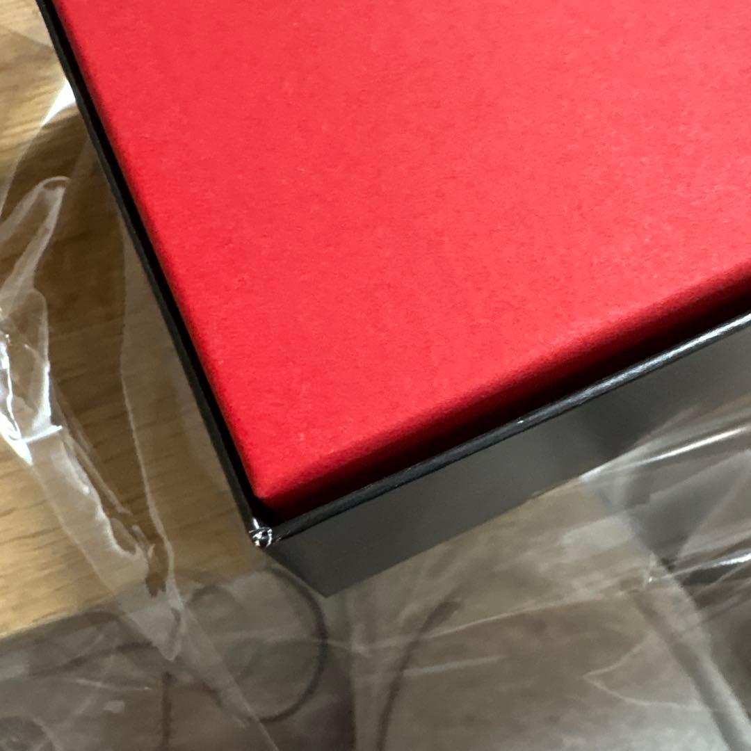 ヒグチユウコ　紅茶　BOX 缶