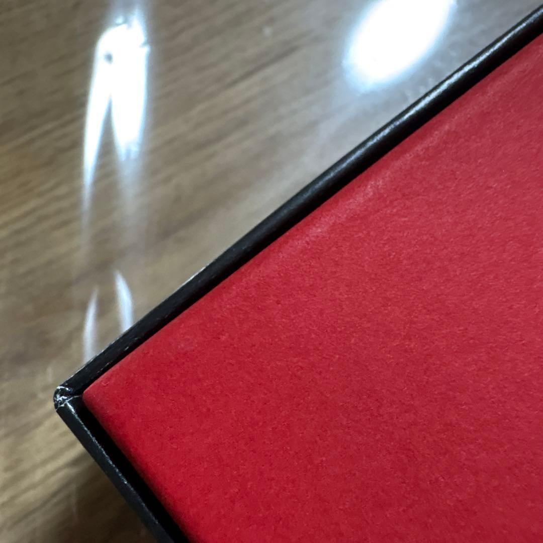 ヒグチユウコ　紅茶　BOX 缶