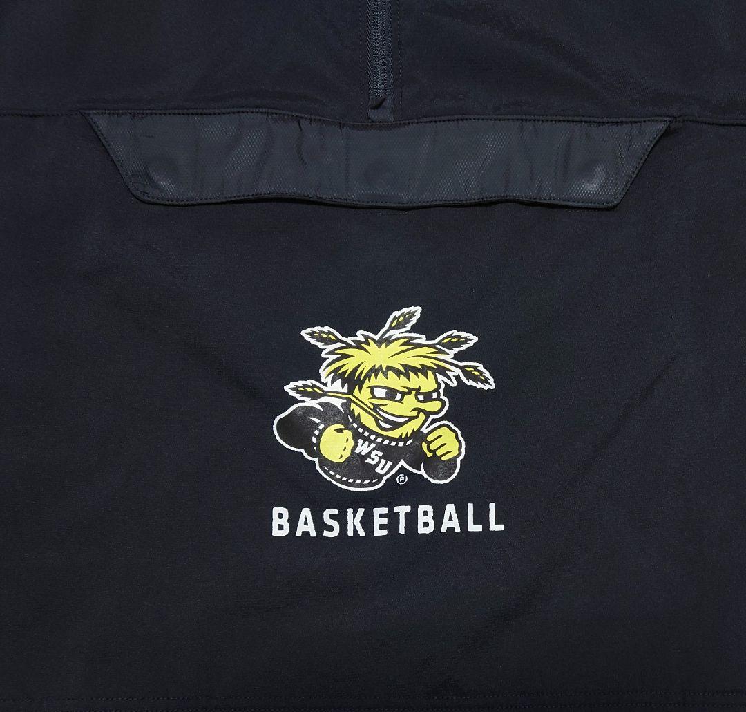 NCAA ウィチタ州立大 UNDER ARMOR ソフトシェルジャケット【SM】