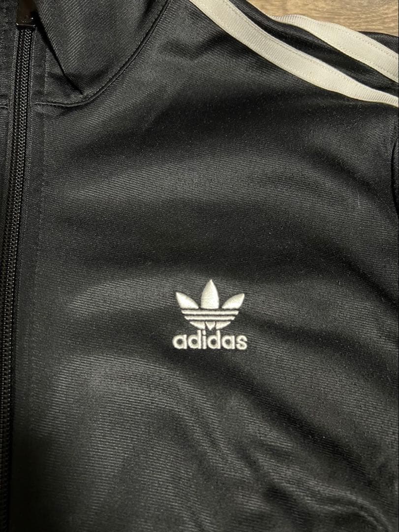adidas トラックジャケット サイズS相当 黒 ✕ 白ストライプ