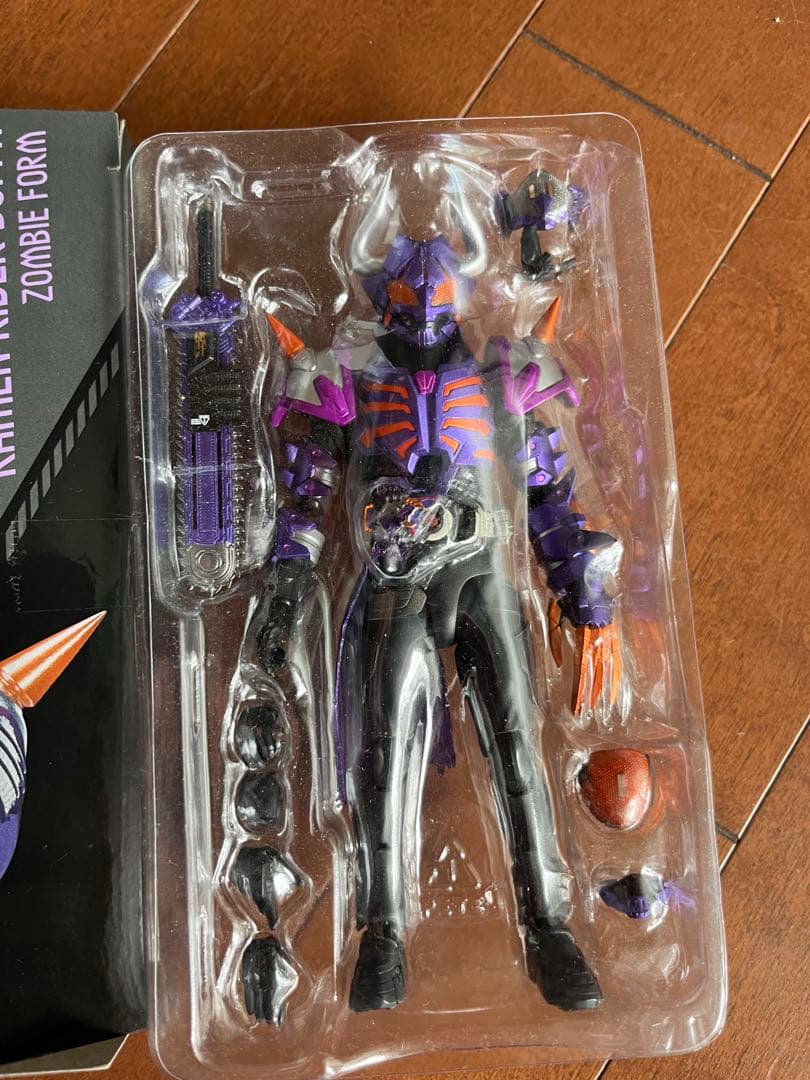SHFiguarts 仮面ライダー バッファ ゾンビフォーム & タイクーン