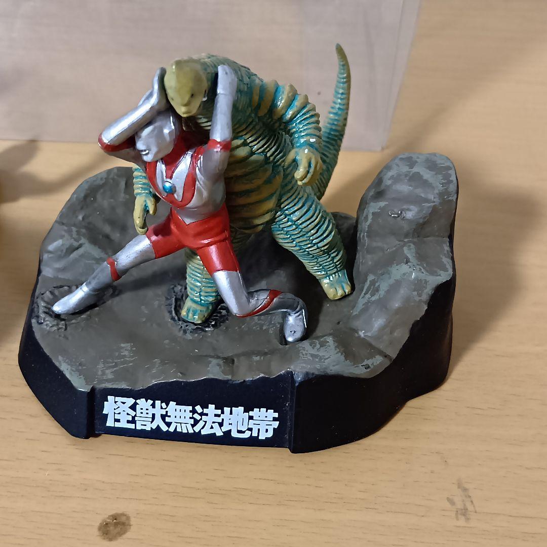 ウルトラマン　フィギュア　セブン暗殺計画　怪獣無法地帯等　レッドキング