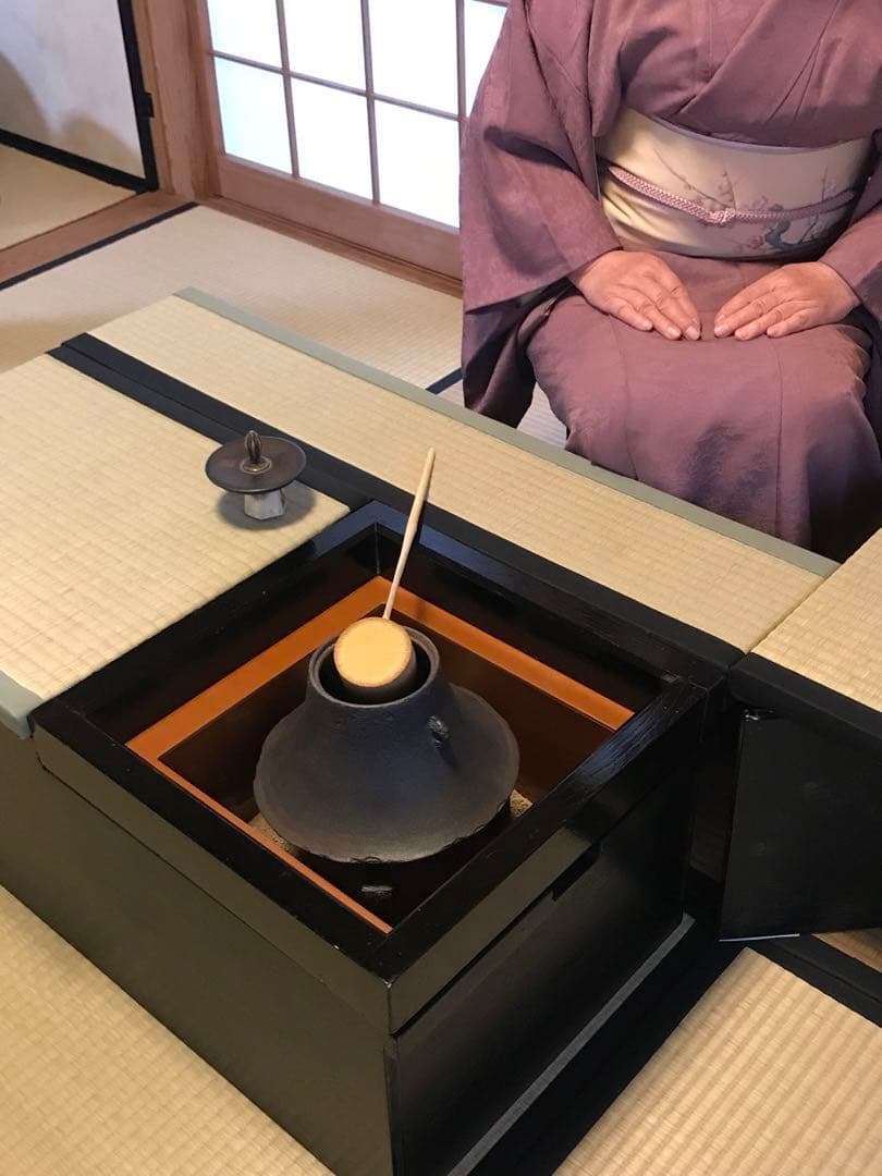 楽々茶棚　収納付き道具畳の台と炉壇ボックス、建水台と貴人畳の角の台の4点セット
