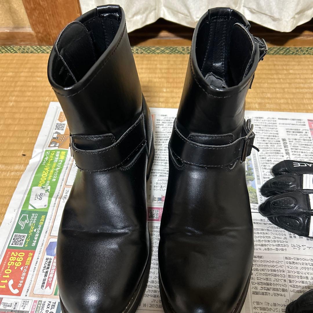 バイクブーツとグローブセット