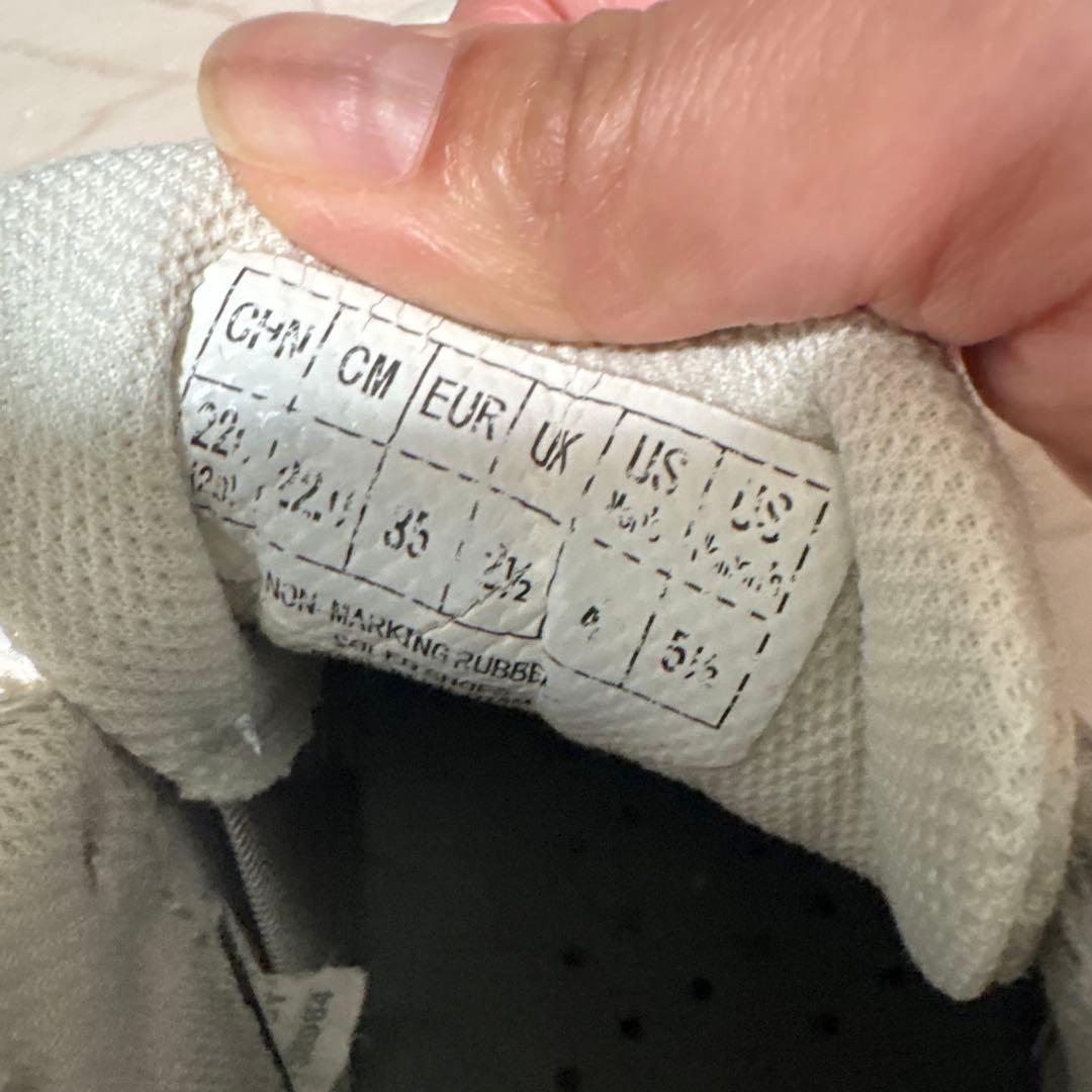 YONEX バドミントンシューズ 22センチ