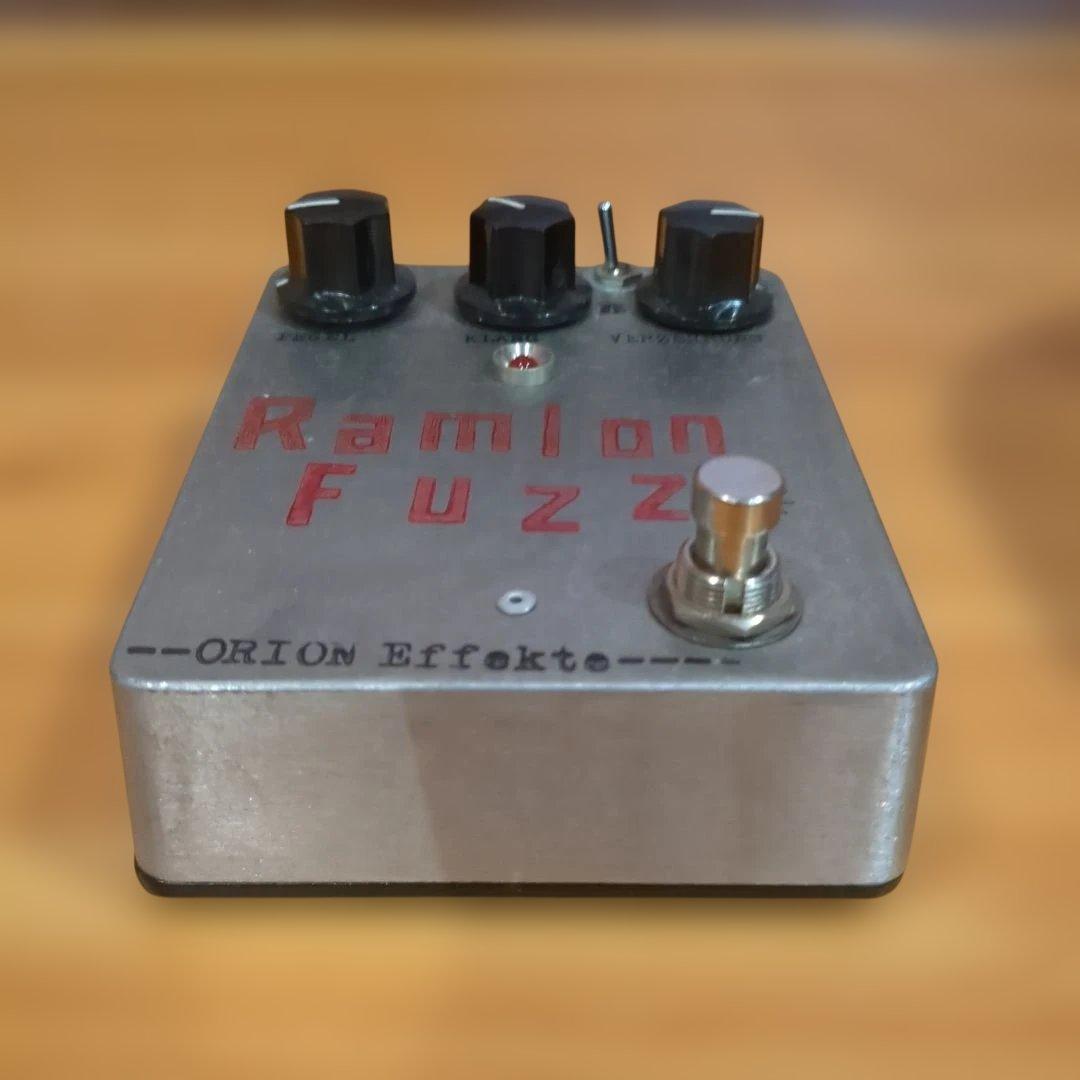 Ramlon Fuzz ドイツ製　希少　エフェクター　レア