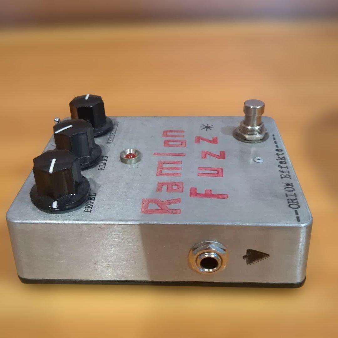 Ramlon Fuzz ドイツ製　希少　エフェクター　レア