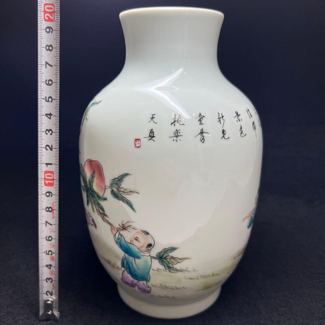 専用　中国美術　粉彩唐子人物画花瓶　高さ約20.5㎝　東Y8-0312⑧タルオル