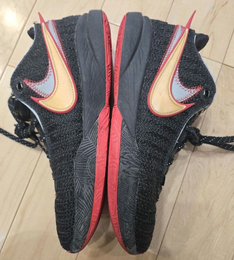 NIKEレブロン20マイアミヒート　26.5cm
