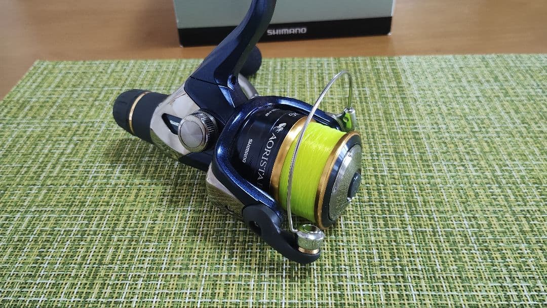 13シマノ アオリスタBB　C3000HGとダイワ アオリトライアル3000BR