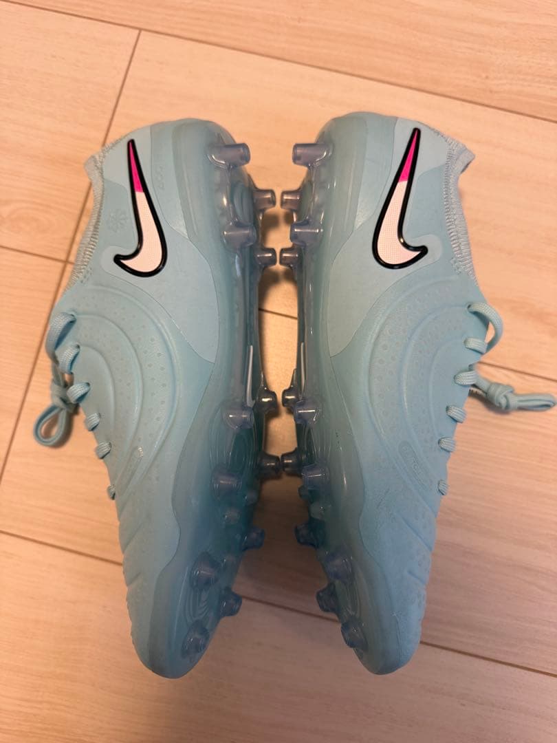 NIKE ティエンポレジェンド10エリートAG-PRO 24.5cm