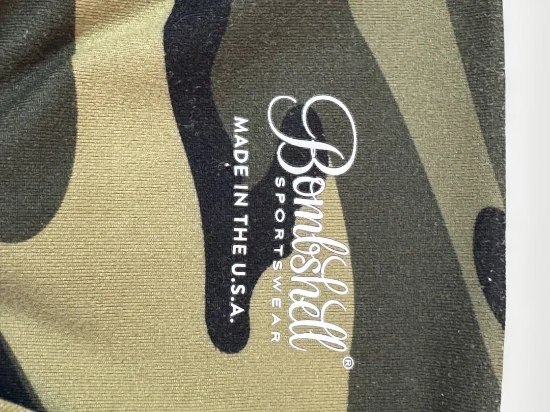Bombshell Sportswear ボムシェル　レギンス　XS