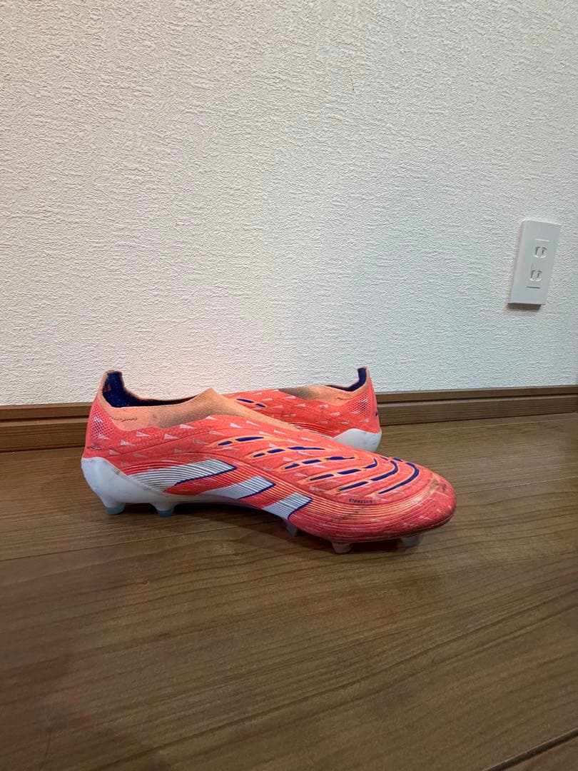 adidas Predator ag エリート28cm レースレス