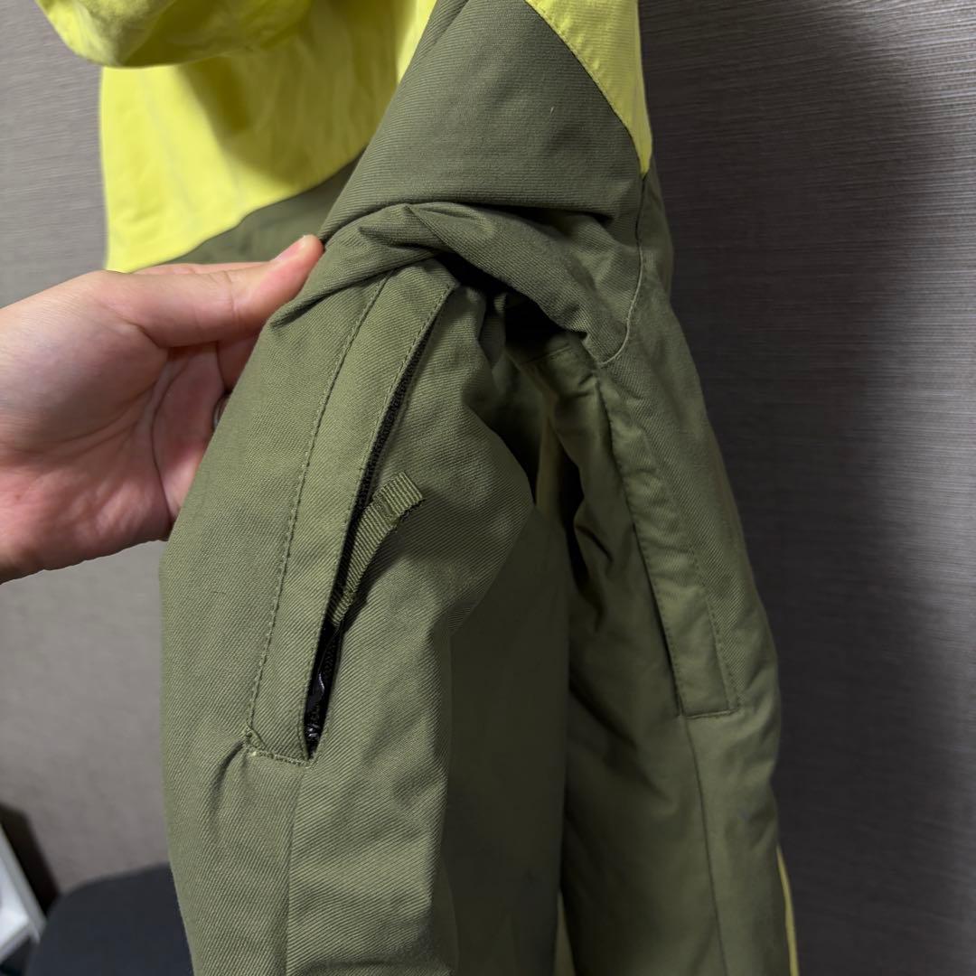 Burton 防水フード付きウェア イエロー/オリーブ スノボウェア スノボ