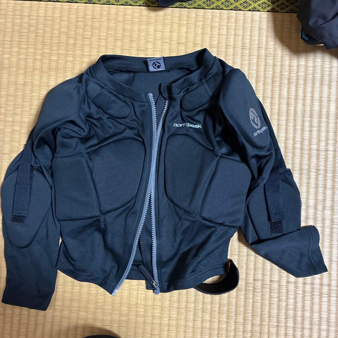 ❣️値下げ❣️インナープロテクタ上northpeak135cm下FR2 120cm