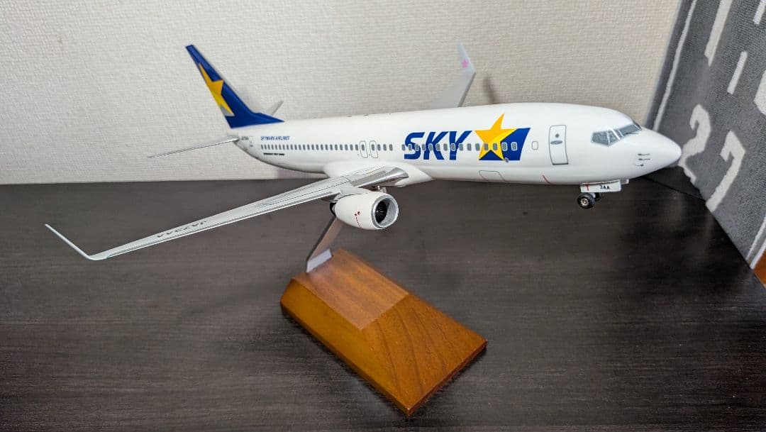 Skymark Boeing737-800 1/130 モデルプレーン