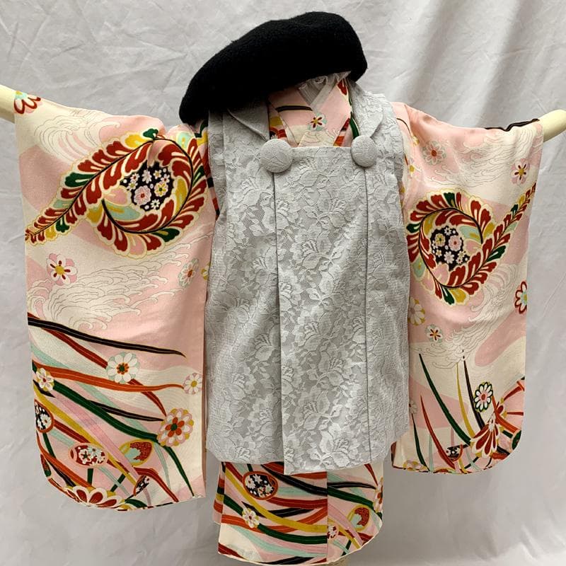 510ag42□七五三 三歳 セミアンティーク 女児 着物&被布 流水に花□良好