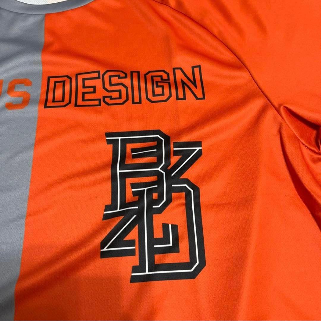 BEAMS DESIGN 半袖ウェア グレー/オレンジ