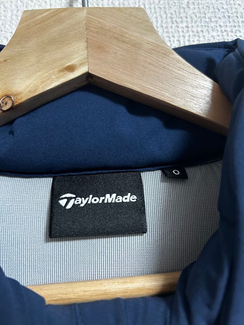 TaylorMade ネイビー ダウンジャケット