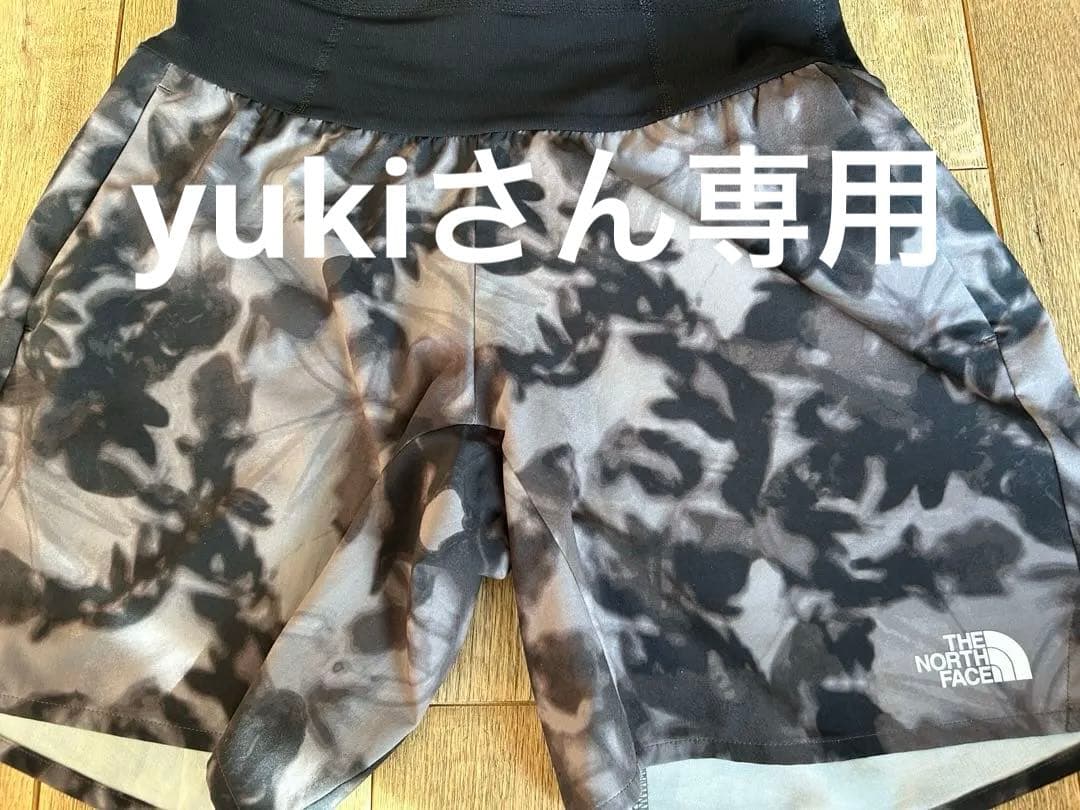 THE NORTH FACE カモフラージュ Mサイズ ランニングショーツ