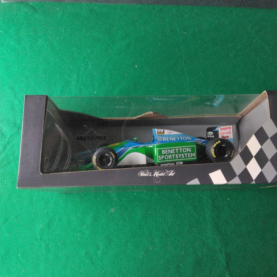 GRAND PRIX 1/18 ベネトン フォード　Ｂ194 ミニカー