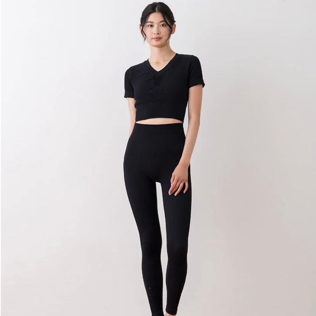 【SUKALA】アクティブデイジートップス Mサイズ ブラック