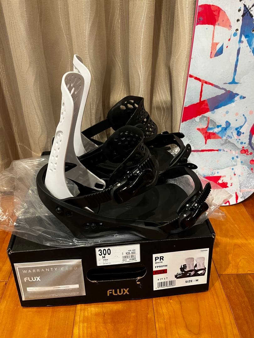 新品2点セット　バインFLUX 板ARBN 142cm レディース　スノーボード