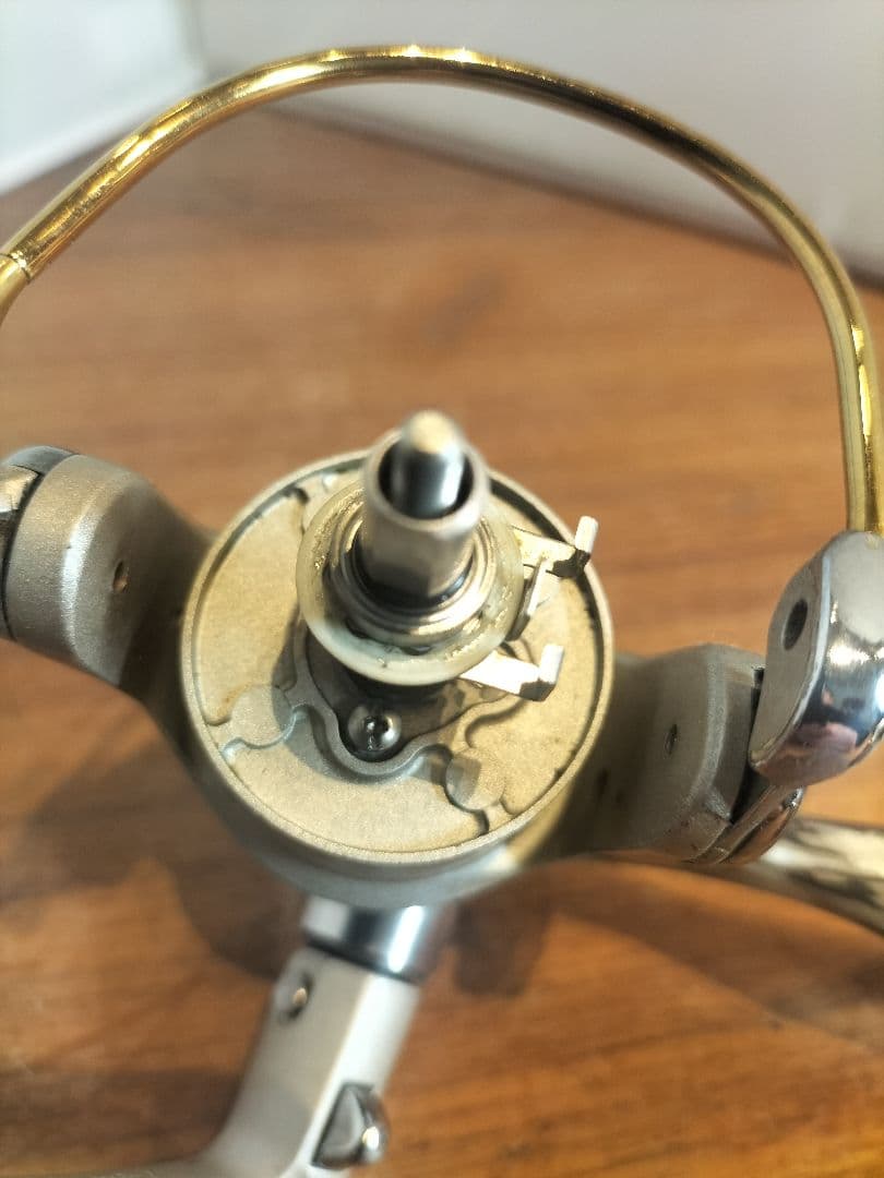 チームダイワ　TD-X　2004C スピニングリール
