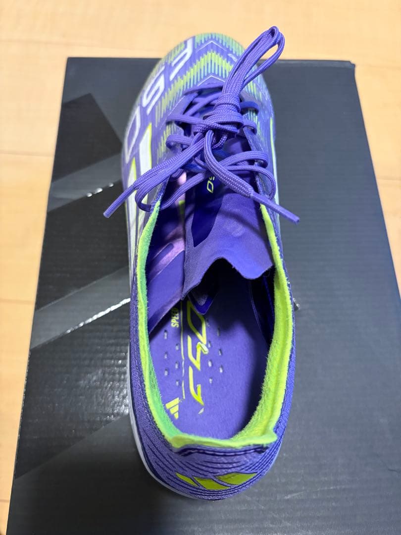 F50 エリートAG 25.5cm