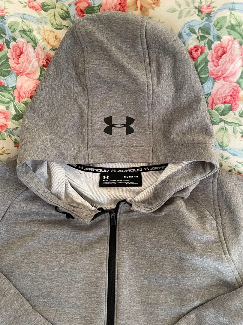 美品 Under Armour セットアップコールドギヤー