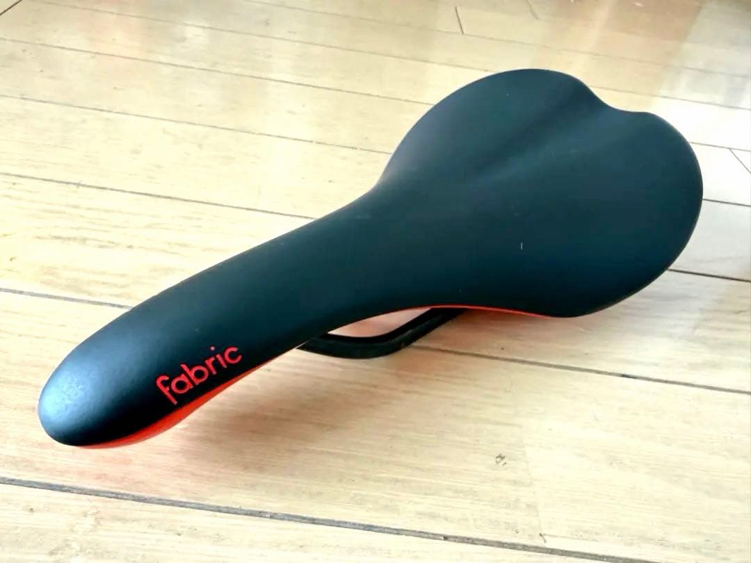 fabric サドルscoop proカーボンレール