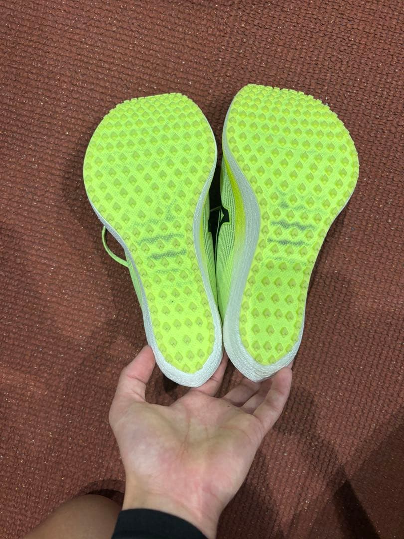 Mizuno ウェーブデュエルプロネオンイエロー