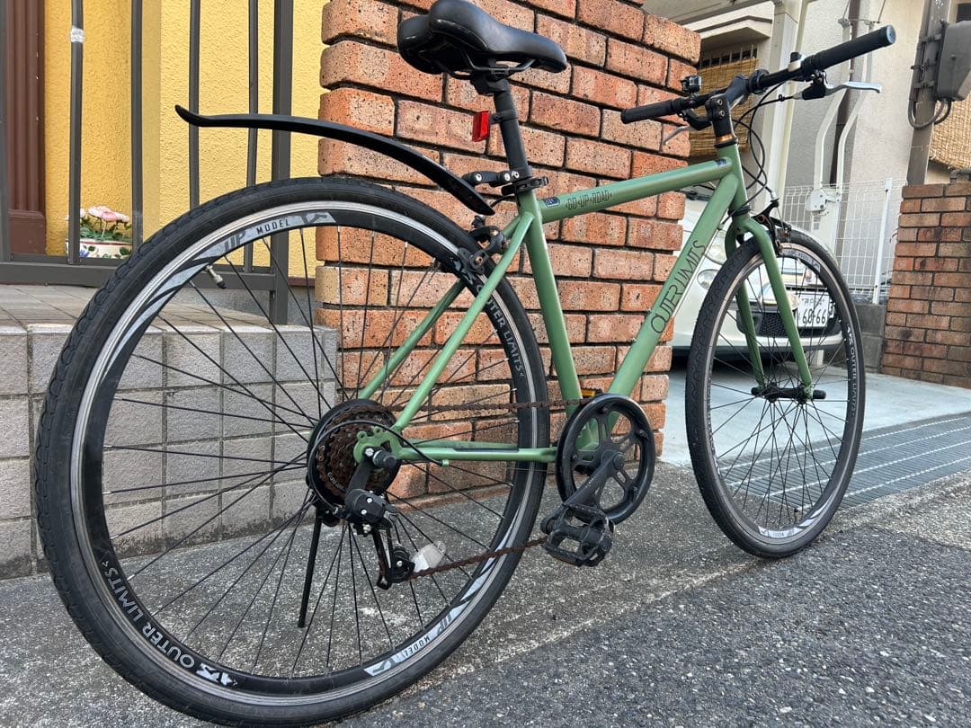 兵庫県神戸市より！アウターリミッツ自転車　クロスバイクです。