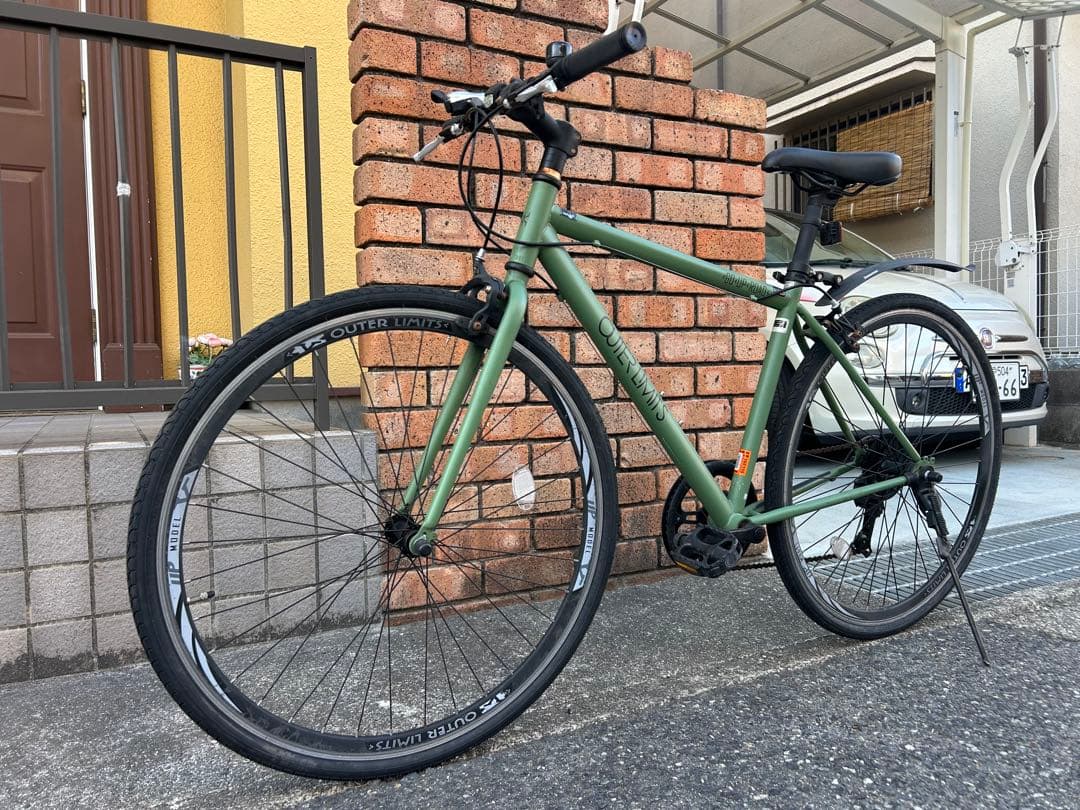 兵庫県神戸市より！アウターリミッツ自転車　クロスバイクです。