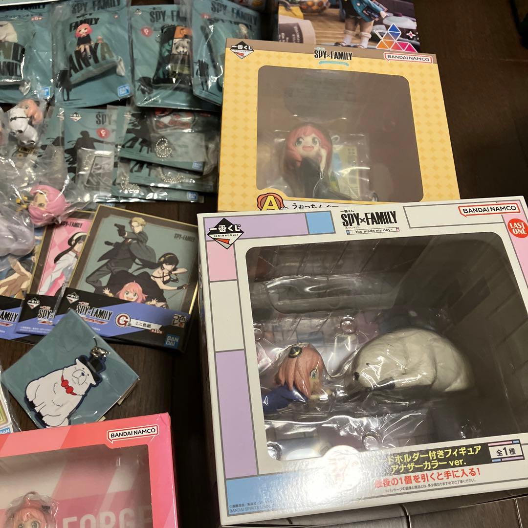 スパイファミリー　SPY×FAMILY グッズ　まとめ売り