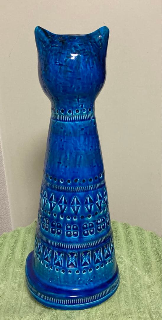 FLAVIA BITOSSI 大きめサイズのネコの陶器置物 レア ※刻印無し