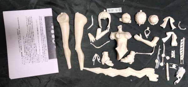 連続実験 Fate セイバー あかいいなずま 1/6 ガレージキット
