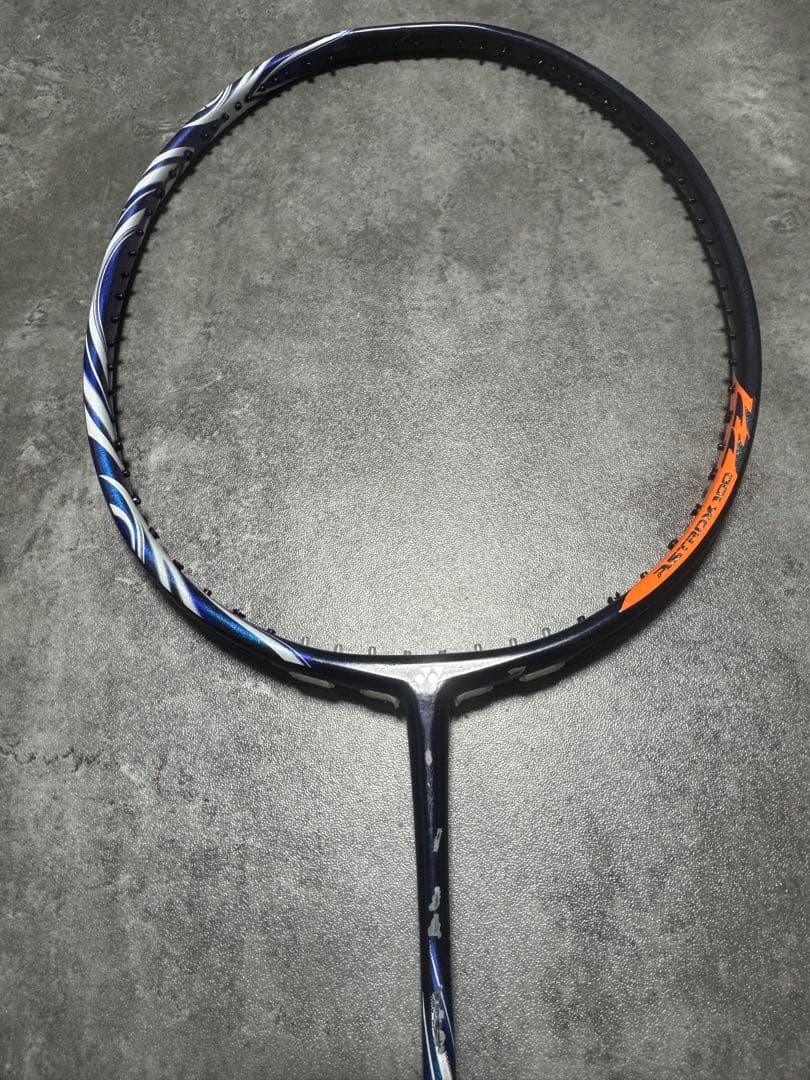 YONEX ASTROX 100ZZ 4U5 2本