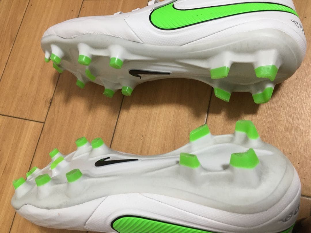 TTティエンポ ナイキ レジェンド 8 PRO FG サッカー スパイク