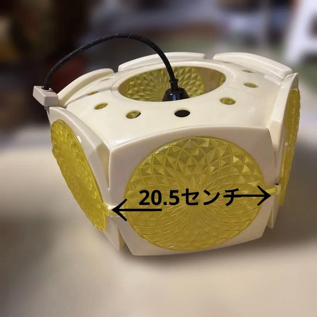 レトロな天井照明　ひまわり