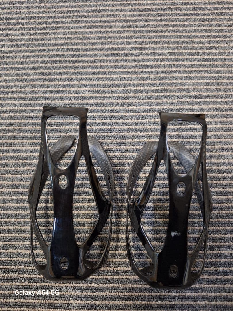使用極少極美品S-WORKS CARBON RIB CAGE III　2個セット