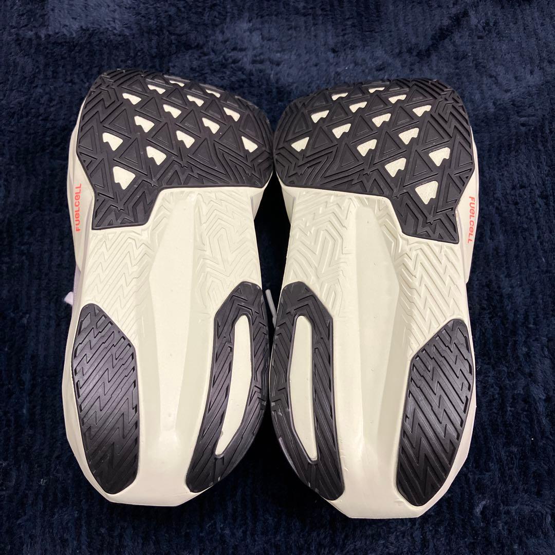 ニューバランス レベル5 FuelCell Rebel v5 サイズ27 新品