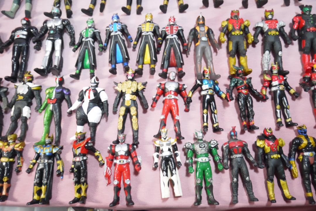 仮面ライダー　ミニソフビ　107体